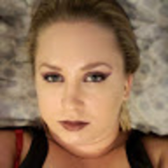 Meet your Posher, Chelsea - Picture 1 of 1